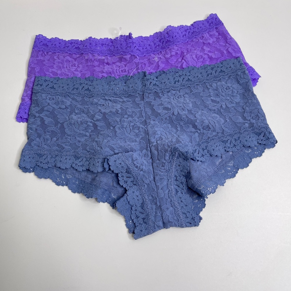 (2) Hanky Panky Signature Lace Boyshort